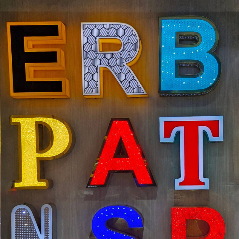 تابلو چنلیوم سفارشی (طراحی و ساخت)